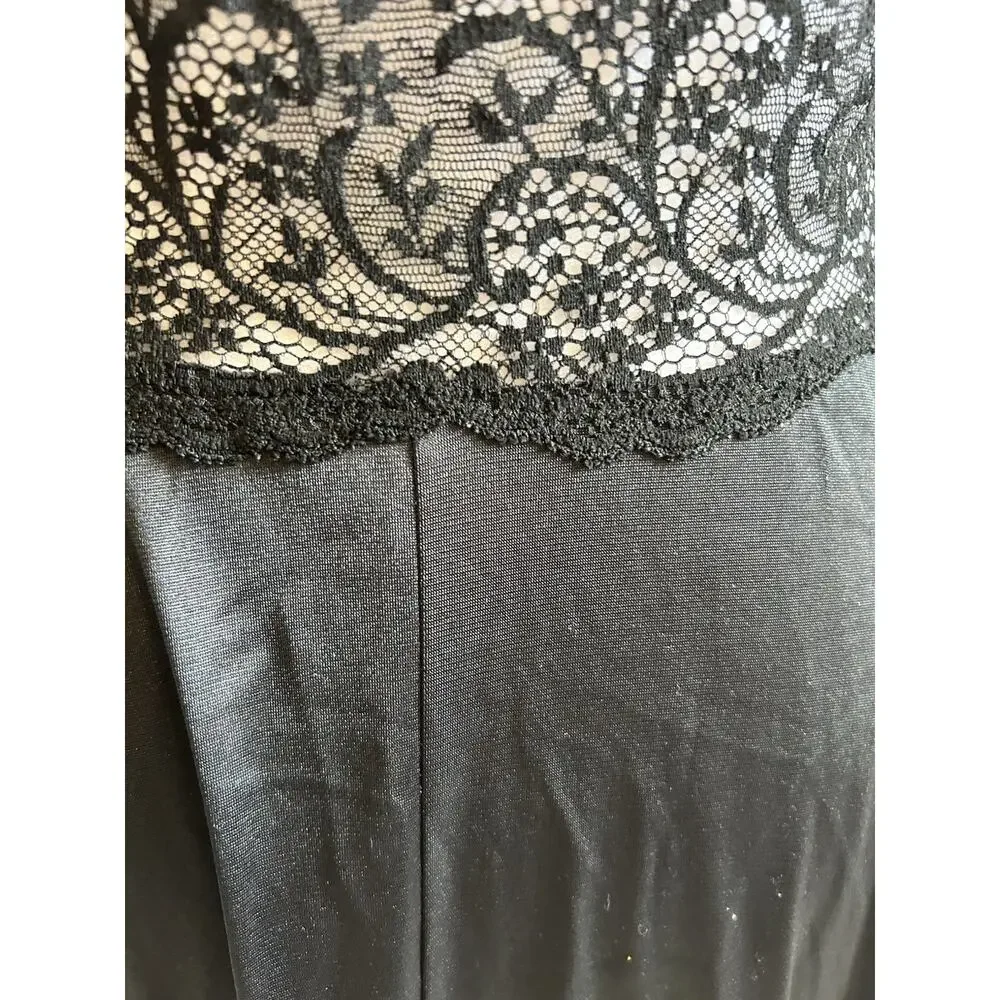 VTG 70s Nightgown Black Lace Bodice Long Maxi Glam Whimsygoth Romantic Flowy USA
